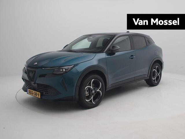 Alfa Romeo Junior 1.2 Turbo Hybrid Ibrida Ti | Techno Pack | 18" Velgen | Navigli Blue met zwart dak | Speciale Actie Korting |