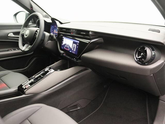 Alfa Romeo Junior 1.2 Turbo Hybrid Ibrida Ti | Matrix | Panoramadak | 18" Velgen | Camera | Speciale Actie Korting! |