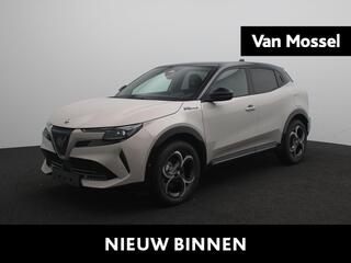 alfa-romeo-junior-1.2-turbo-hybrid-ibrida-sport-speciale---t