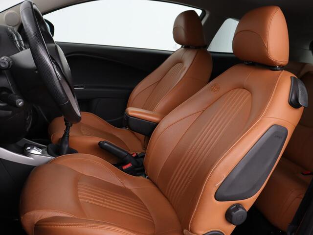 Alfa Romeo MITO 0.9 TwinAir | Leder | Navigatie | Climate control | Cruise control | Parkeerhulp | Bluetooth