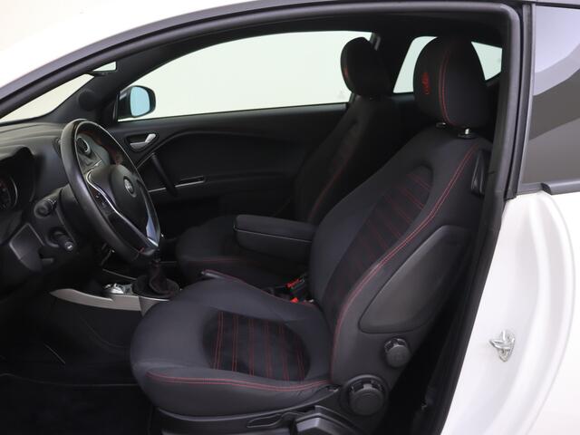 Alfa Romeo MITO 0.9 TwinAir 100PK ECO Parkeerhulp | Navigatie |