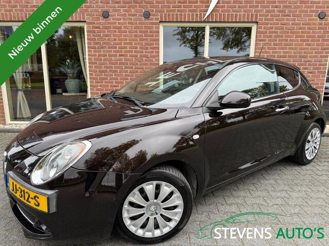 Alfa Romeo MITO 0.9 T. Air Exclusive DNA / LEER / TREKHAAK / CLIMA / CRUISE / PD