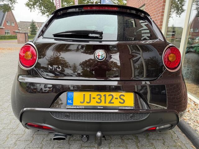 Alfa Romeo MITO 0.9 T. Air Exclusive DNA / LEER / TREKHAAK / CLIMA / CRUISE / PD