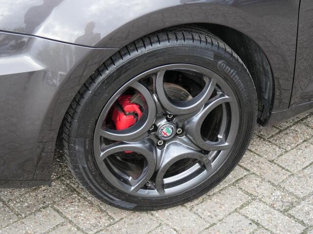 Alfa Romeo MITO 0.9 TwinAir ECO Super Leder Interieur Cruise Control Climate Privacy Glass Navi 63dkm NAP