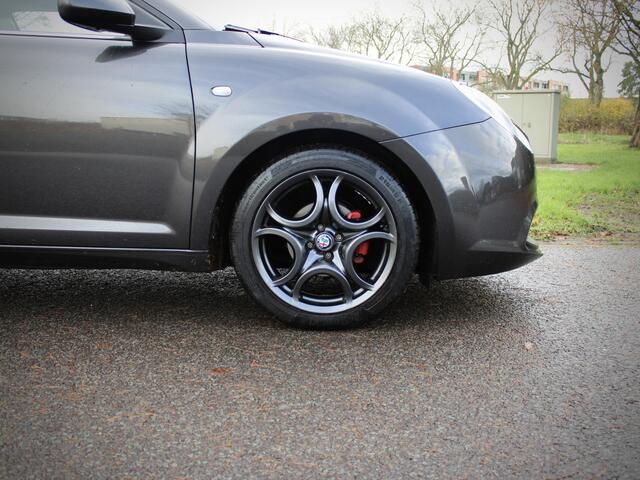 Alfa Romeo MITO 0.9 TwinAir Exclusive Leder Xenon Cruise