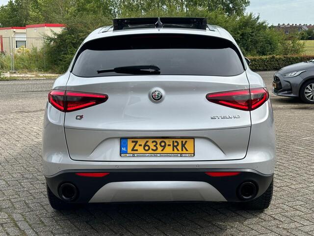 Alfa Romeo Stelvio 2.0 T AWD Sprint PANO | NAVI | KLIMA | BOVAG!