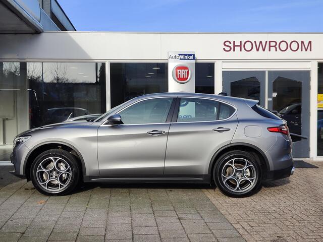 Alfa Romeo Stelvio 2.0 Turbo Aut. AWD Super | Schuif/Kantel dak | Trekhaak | Leder | Navi | Elek. Stoelen