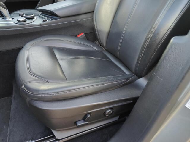 Alfa Romeo Stelvio 2.0 Turbo Aut. AWD Super | Schuif/Kantel dak | Trekhaak | Leder | Navi | Elek. Stoelen