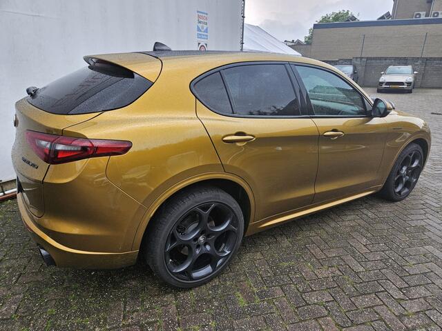 Alfa Romeo Stelvio 2.0 T AWD Q4 VELOCE GT JUNIOR FULL OPTION PANO LEDER UITLAAT
