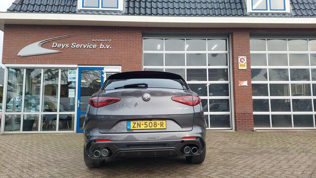 Alfa Romeo Stelvio 2.9 V6 AWD Quadrifoglio