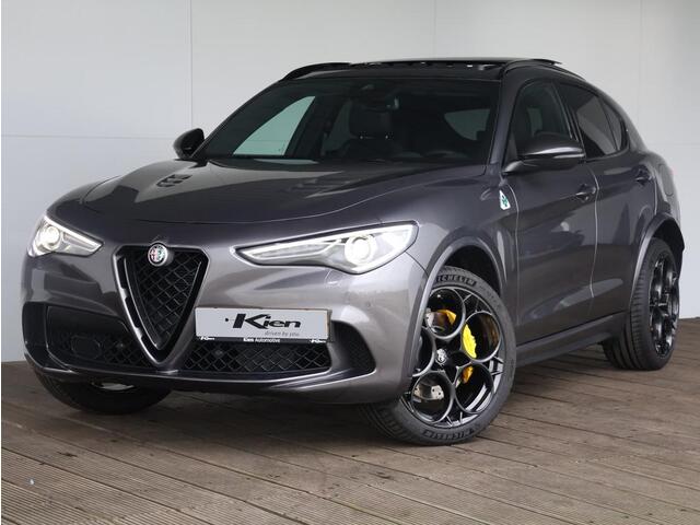 Alfa Romeo Stelvio 2.9 V6 AWD Quadrifoglio | 510 PK | Pano | Stoelverwarming Achter | Xenon |