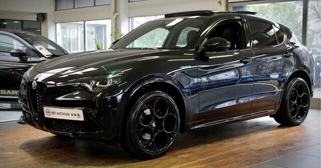Alfa Romeo Stelvio 21 inch, Pano 2.0 T AWD Veloce 280 pk