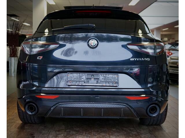 Alfa Romeo Stelvio 21 inch, Pano 2.0 T AWD Veloce 280 pk