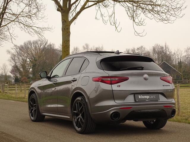 Alfa Romeo Stelvio 2.2 JTD AWD Veloce | BTW | Inst.Schokdemp. | Schuifdak | Carplay | All Black | Flippers | Full options!