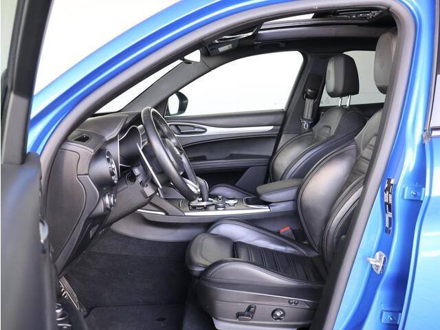 Alfa Romeo Stelvio 2.0 T AWD Veloce | Panoramadak | keyless | Cruise Control Adaptief |