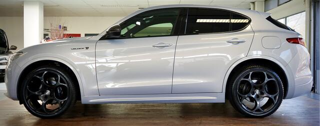 Alfa Romeo Stelvio 2.0 T AWD Veloce Ti Perla Moonlight,