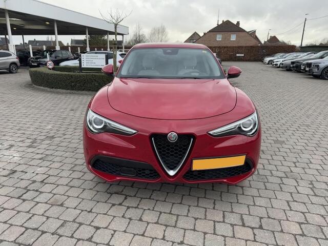 Alfa Romeo Stelvio 2.0 T AWD Q4 SUPER AUTOMAAT Leder | Keyless | Elek. achterklep | Camera