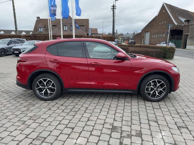 Alfa Romeo Stelvio 2.0 T AWD Q4 SUPER AUTOMAAT Leder | Keyless | Elek. achterklep | Camera