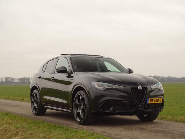 Alfa Romeo Stelvio 2.0 T GME AWD Competizione | H+K | Schuifdak | 21" | BTW! | Uniek!