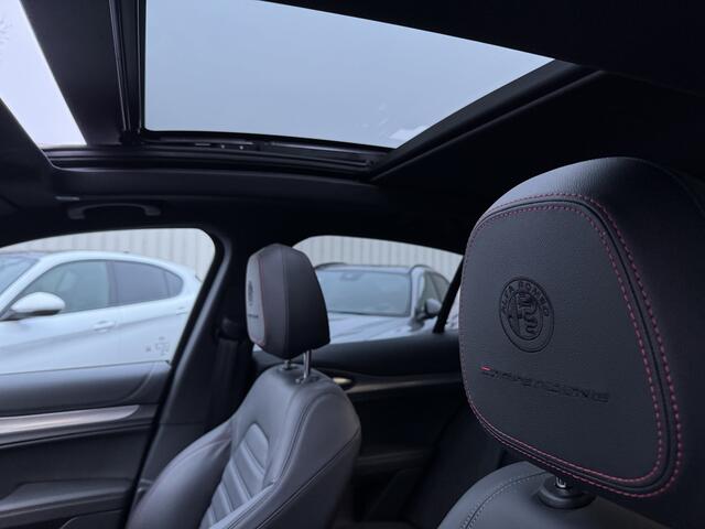 Alfa Romeo Stelvio 2.0 T GME AWD Competizione | H+K | Schuifdak | 21" | BTW! | Uniek!