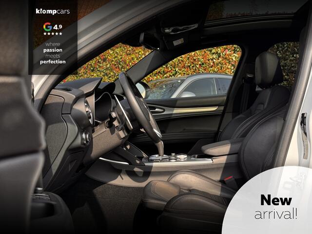 Alfa Romeo Stelvio 2.0 T AWD Veloce | BTW | Ad.Cruise | Lane | Schuifdak | Ti-dif. | 280PK
