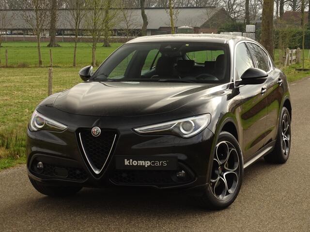 Alfa Romeo Stelvio 2.2d AWD Veloce | Carplay | Zw. Hemel | Sportst. | Camera | Elek.st | 20" |