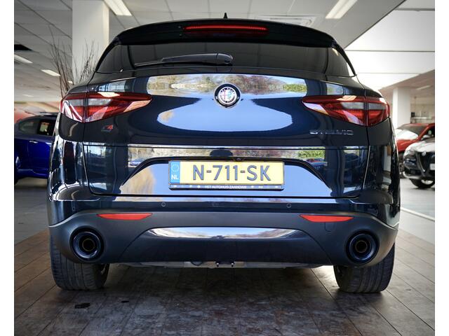 Alfa Romeo Stelvio [veloce pack] [schakel flippers] 2.0 T AWD Sprint