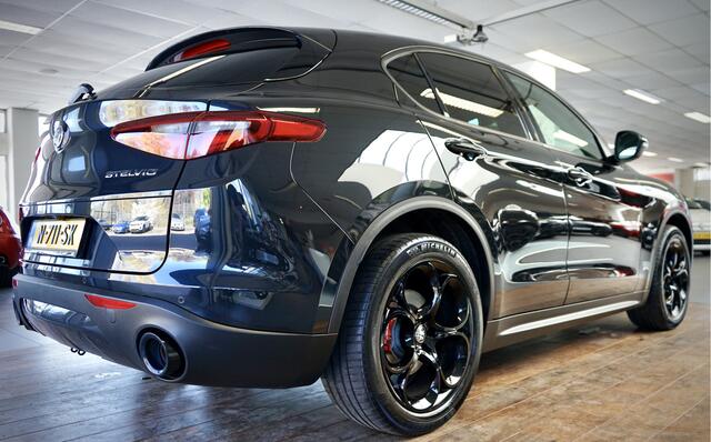 Alfa Romeo Stelvio [veloce pack] [schakel flippers] 2.0 T AWD Sprint