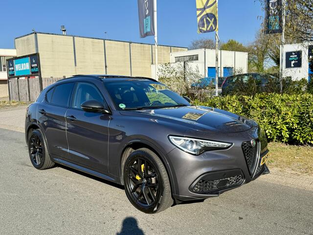 Alfa Romeo Stelvio 2.0T 280PK AWD VeloceoPanooTrekhaak