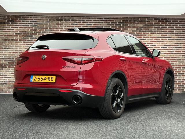 Alfa Romeo Stelvio 2.0 T AWD Super DAK MEMORY CARPLAY