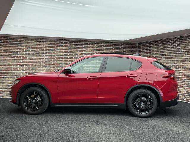 Alfa Romeo Stelvio 2.0 T AWD Super DAK MEMORY CARPLAY