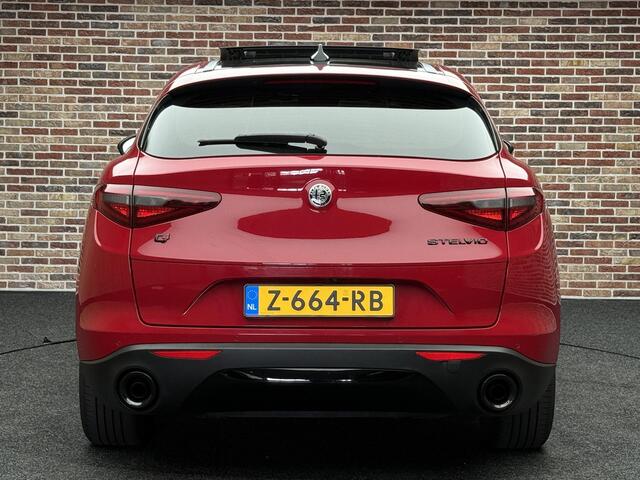 Alfa Romeo Stelvio 2.0 T AWD Super DAK MEMORY CARPLAY