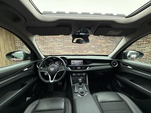 Alfa Romeo Stelvio 2.0 T AWD Super DAK MEMORY CARPLAY