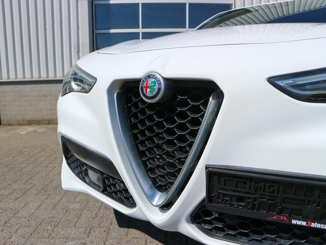 Alfa Romeo Stelvio 2.0 T AWD Camera | Rondom PDC | Carplay