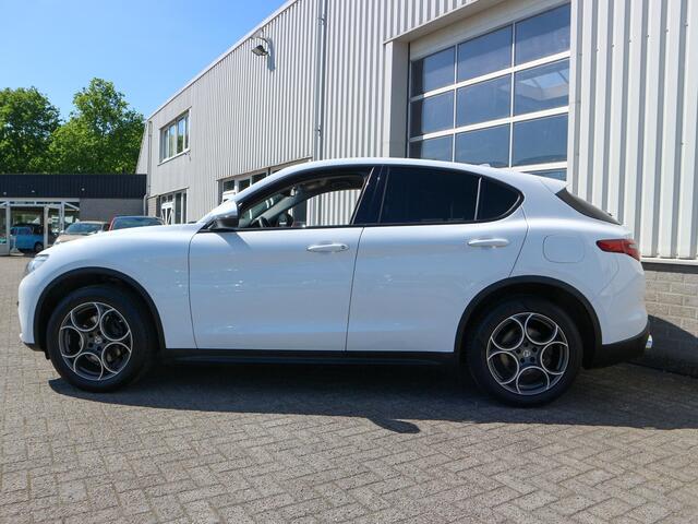 Alfa Romeo Stelvio 2.0 T AWD Camera | Rondom PDC | Carplay