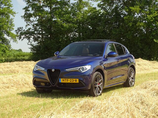 Alfa Romeo Stelvio 2.0 T AWD 280PK Veloce | Carplay | Customized | Schuifdak | Cognac Leer