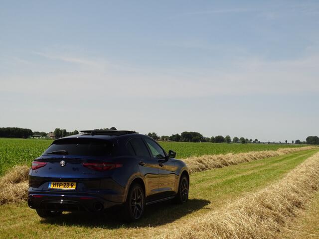 Alfa Romeo Stelvio 2.0 T AWD 280PK Veloce | Carplay | Customized | Schuifdak | Cognac Leer