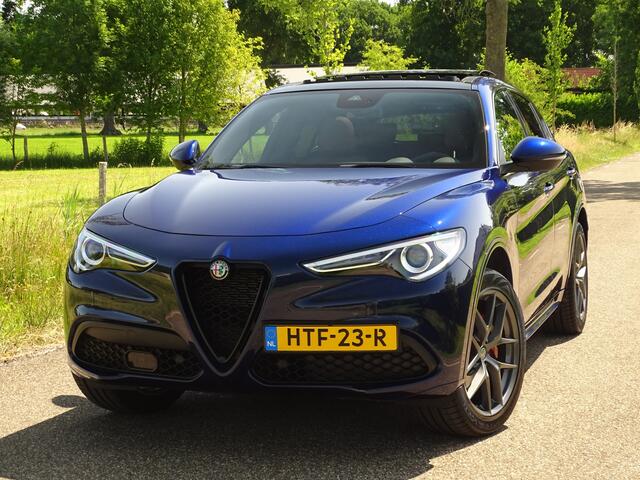 Alfa Romeo Stelvio 2.0 T AWD 280PK Veloce | Carplay | Customized | Schuifdak | Cognac Leer
