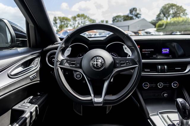 Alfa Romeo Stelvio 2.0 T AWD Super | Pano | Leder | Camera
