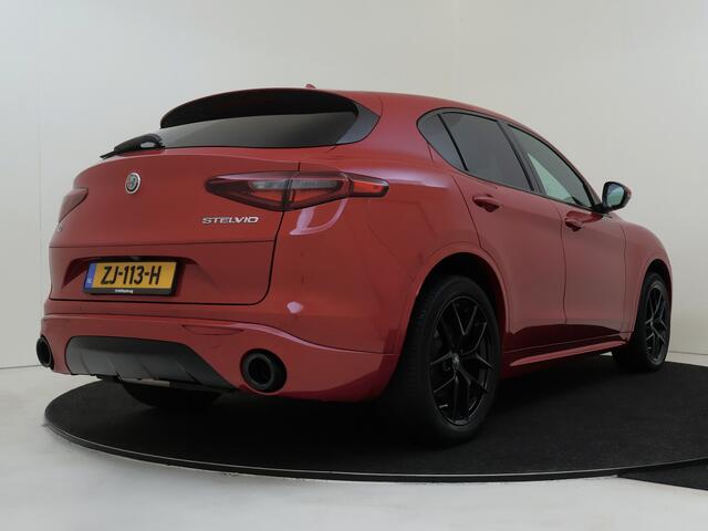Alfa Romeo Stelvio 2.0 T AWD First Edition | Leder interieur | Navigatie | verwarmbare en elek. verstelbare stoelen |