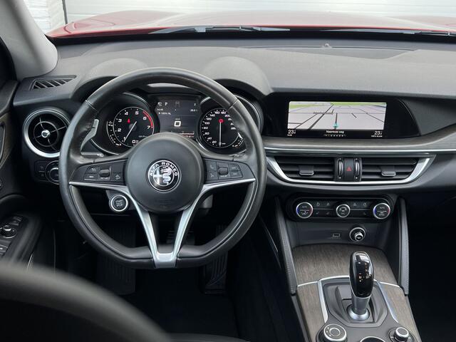Alfa Romeo Stelvio 2.0 T AWD Special Edition | Trekhaak | Leder | Camera | Memory