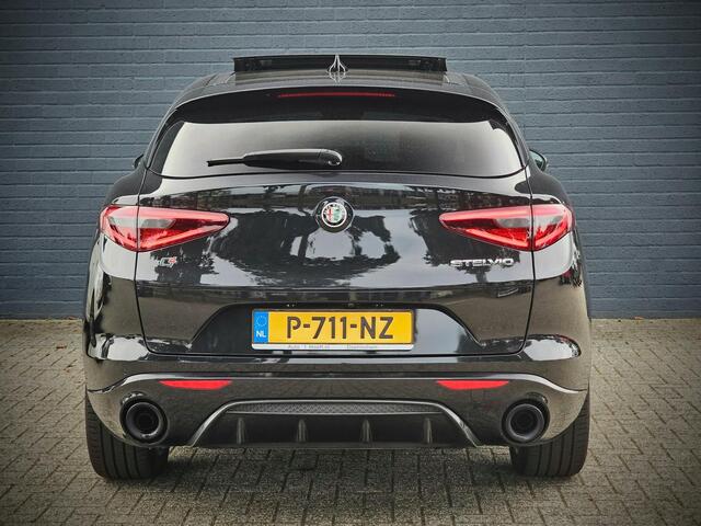 Alfa Romeo Stelvio 2.0 T AWD Veloce / ADAPT CRUISE / PANO / H&K /