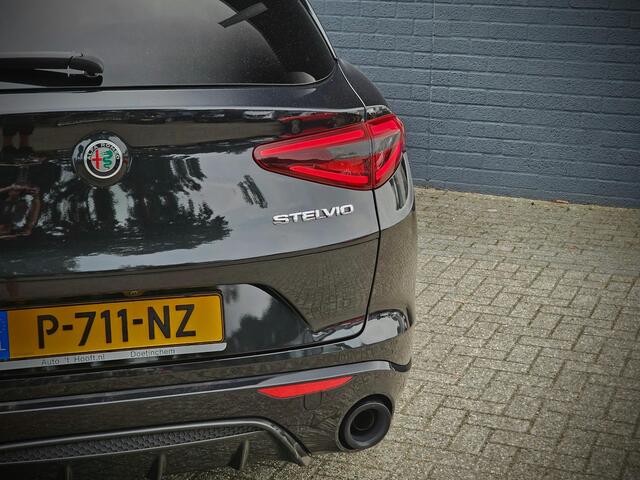 Alfa Romeo Stelvio 2.0 T AWD Veloce / ADAPT CRUISE / PANO / H&K /