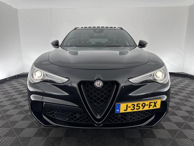 Alfa Romeo Stelvio 2.9 V6 AWD Quadrifoglio Aut. *PANO | LUXURY-LEATHER | XENON | ADAPTIVE-CRUISE | BLIND-SPOT | HARMAN/KARDON | MEMORY-PACK | HEATED-SPORTSEATS | DAB+ | KEYLESS | CARPLAY | NAVI-FULLMAP | | 20''ALU*