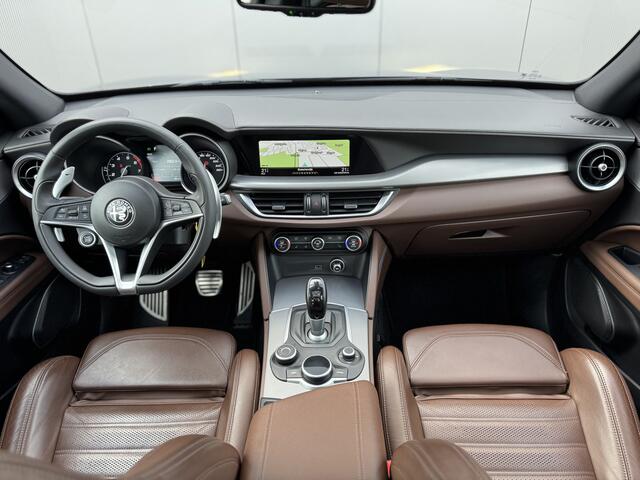 Alfa Romeo Stelvio 2.0 T AWD B-Tech Veloce | Panorama | Adaptive Cruise | Keyless