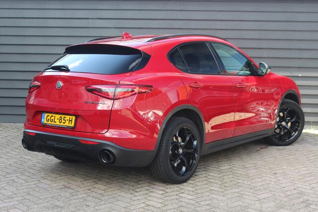 Alfa Romeo Stelvio 2.0 T AWD B-Tech - 280PK - HALF LEDER - CARPLAY - CAMERA - 20 INCH -