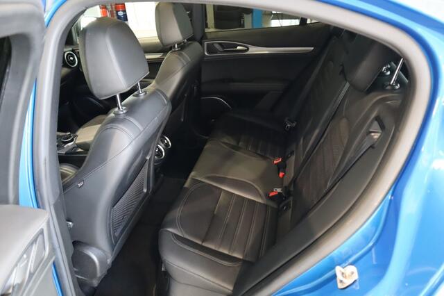 Alfa Romeo Stelvio 2.0 T AWD B-TECH met panoramadak