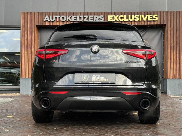 Alfa Romeo Stelvio 2.0 T AWD Veloce Panoramadak Adapt. Cruise Harman/Kardon Leer Stoelverw. 20''LM