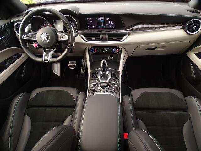 Alfa Romeo Stelvio 2.9 V6 AWD Quadrifoglio | 1e Eig | Dealerond. | Ad.Cruise | Carplay | Uniek!