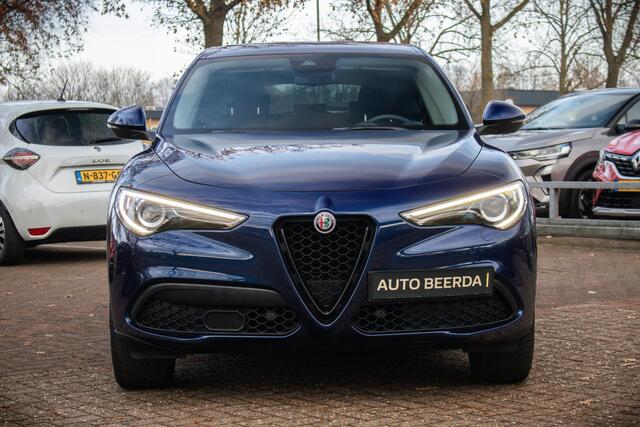 Alfa Romeo Stelvio 2.0T 200pk Super AWD I 19" I Carplay I Elektr. stoelen I Camera I Elektr. Achterklep